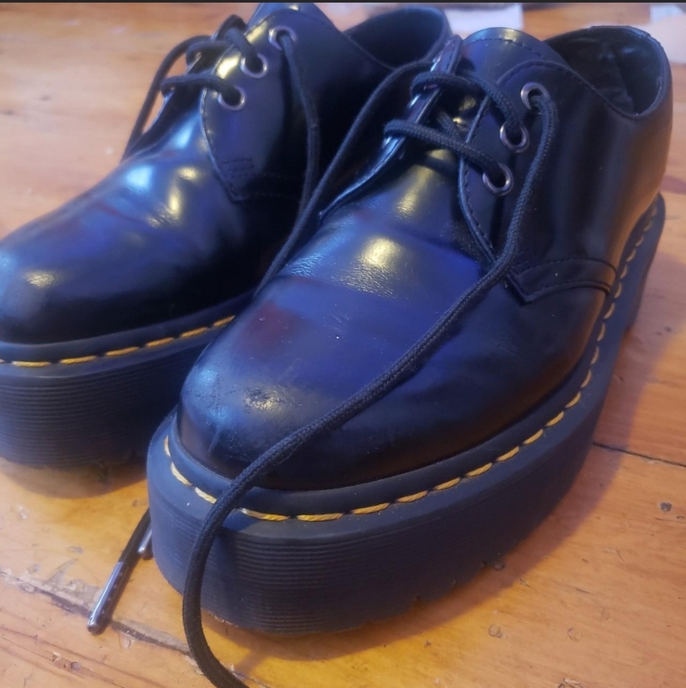 Dr. Martens Black Platform 1461